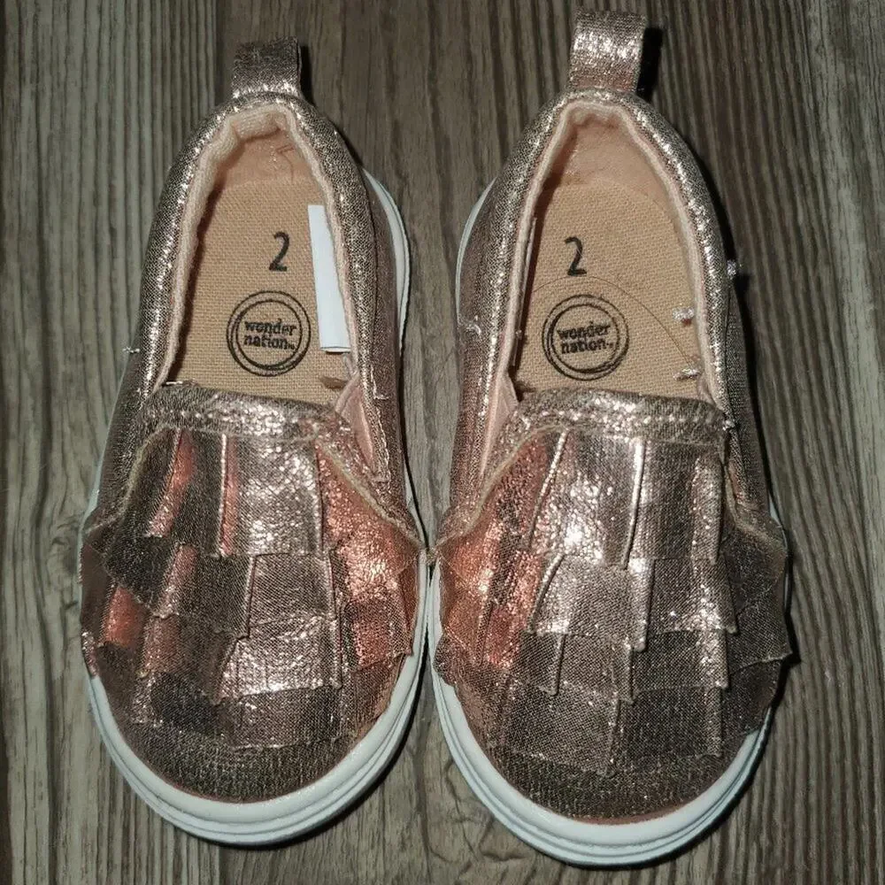 Baby Girl Sporty Shoe Bundle 🎇 🎆🎇 🎆 EUC